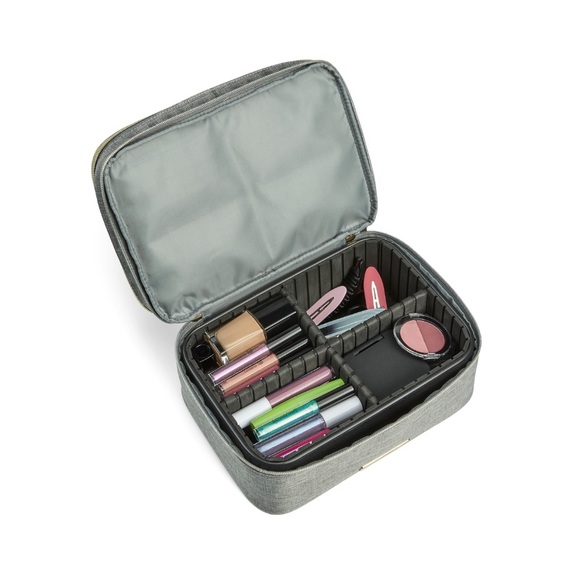 Professionista Gray Train Case With Adjustable Dividers - Picture 2 of 7